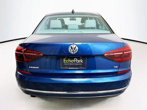 2019 Volkswagen Passat 2.0T Wolfsburg Edition