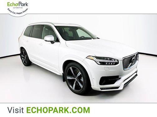 2017 Volvo XC90 T6 R-Design