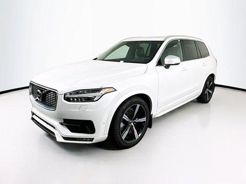 2017 Volvo XC90 T6 R-Design