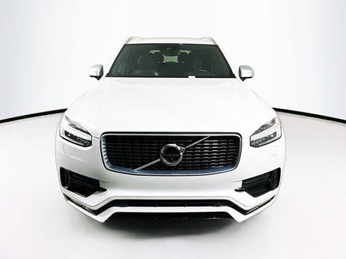 2017 Volvo XC90 T6 R-Design