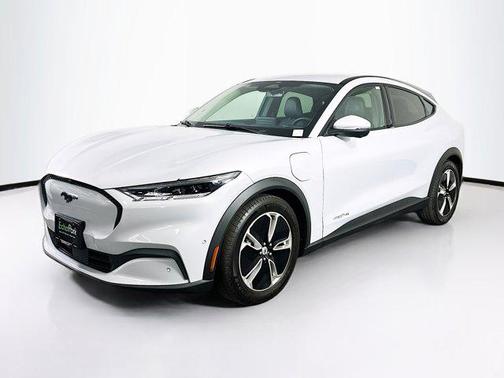 2022 Ford Mustang Mach-E Select