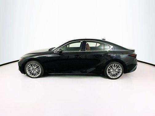 2022 Lexus IS 300 Base