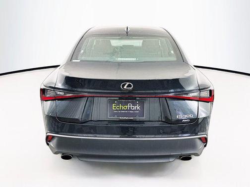 2022 Lexus IS 300 Base