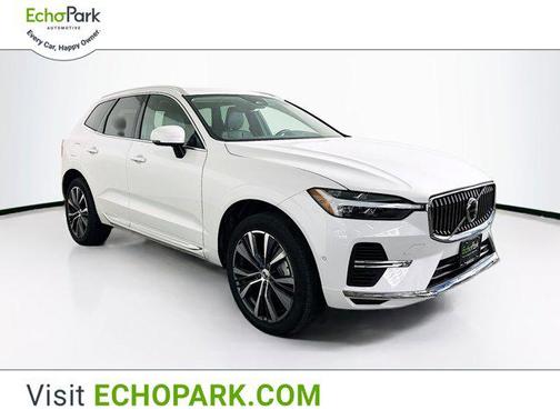 2022 Volvo XC60 Recharge Plug-In Hybrid T8 Inscription Expression