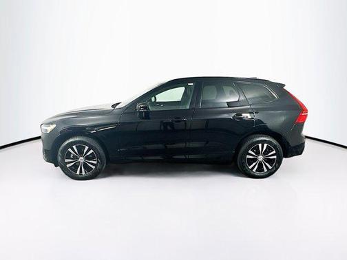 2025 Volvo XC60 B5 Core