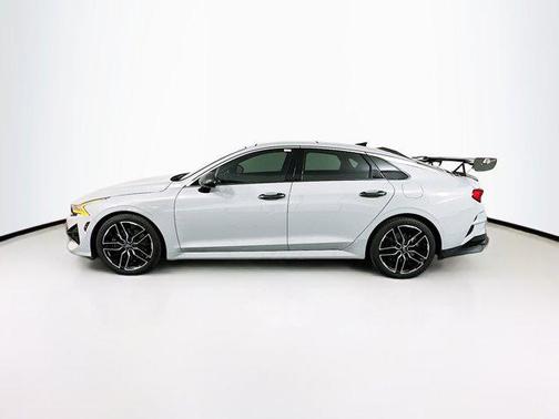2023 Kia K5 GT