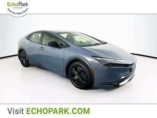 2023 Toyota Prius LE