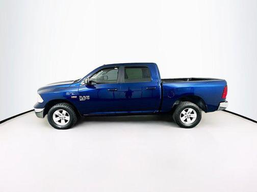 2019 RAM 1500 SLT