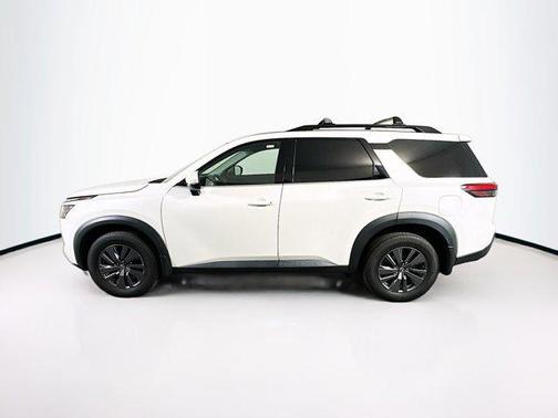 2024 Nissan Pathfinder SV 4WD