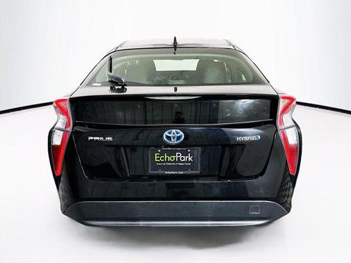 2017 Toyota Prius Three