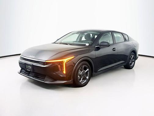 Interstellar Gray 2025 Kia K4 LXS