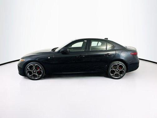 2022 Alfa Romeo Giulia Ti