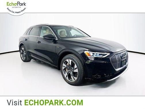 2022 Audi e-tron Premium