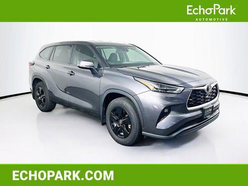 2024 Toyota Highlander LE