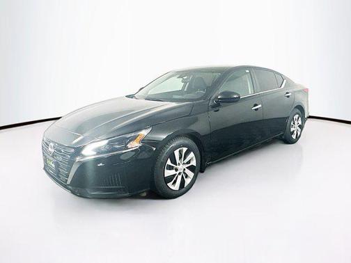 2023 Nissan Altima S FWD