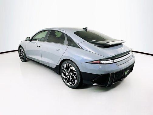 2024 Hyundai IONIQ 6 SEL