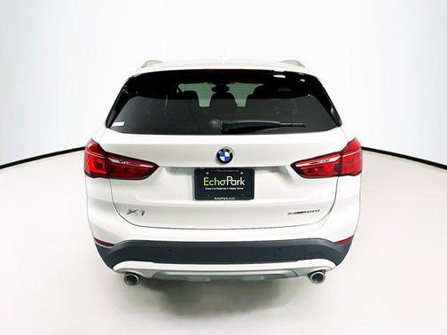 2021 BMW X1 sDrive28i