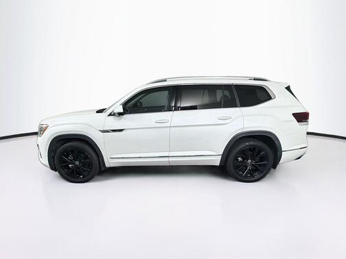 Opal White Pearl 2024 Volkswagen Atlas 2.0T SEL Premium R-Line 4MOTION