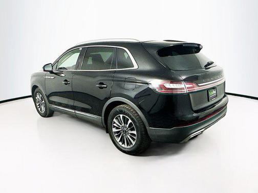 2022 Lincoln Nautilus Standard