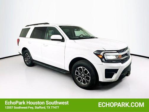 Oxford White 2024 Ford Expedition XLT