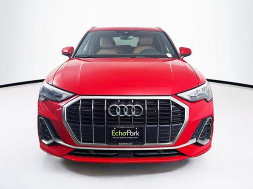 2022 Audi Q3 45 S line Premium