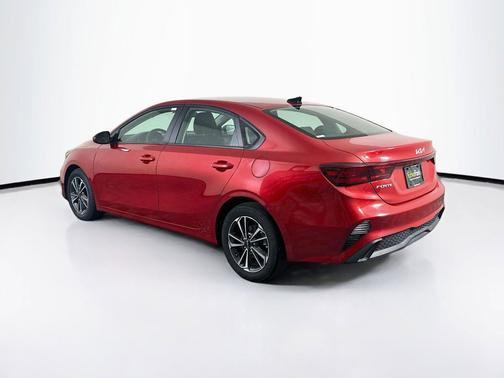 Currant Red 2024 Kia Forte LXS