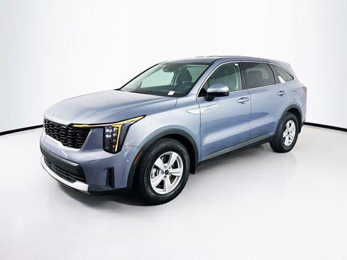 2025 Kia Sorento LX