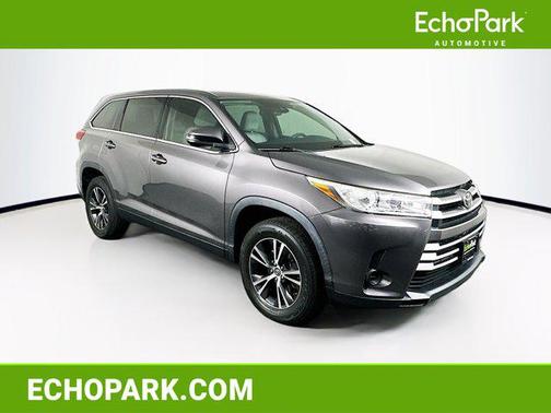 2019 Toyota Highlander LE I4