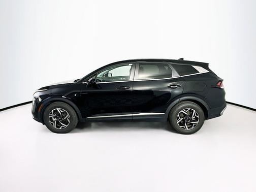 Ebony Black 2025 Kia Sportage LX