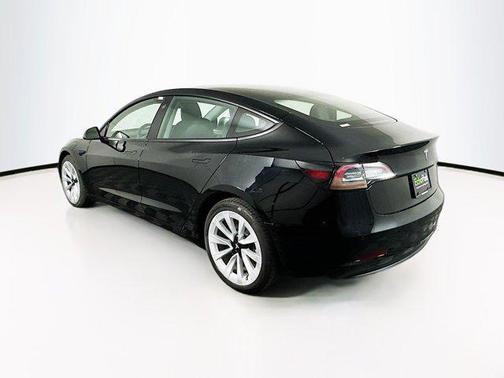 2022 Tesla Model 3 Standard Range