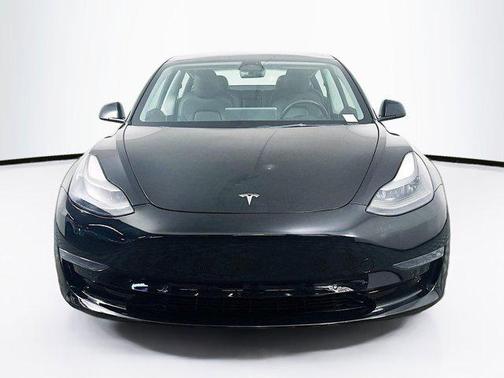 2022 Tesla Model 3 Standard Range