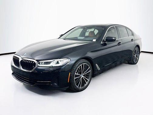 2021 BMW 530 530i