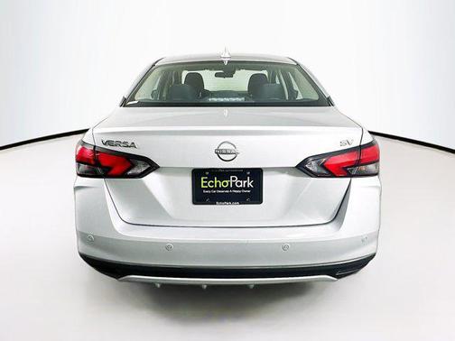 2023 Nissan Versa 1.6 SV