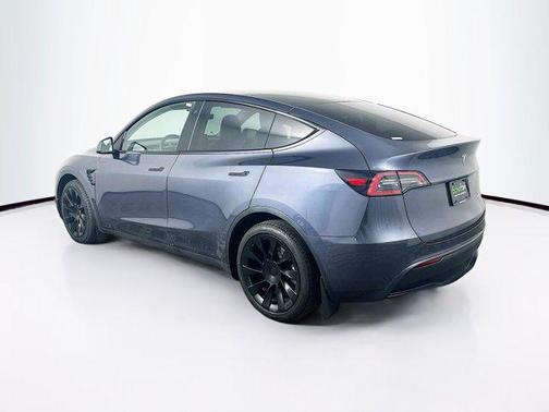 Gray 2022 Tesla Model Y Long Range Dual Motor All-Wheel Drive