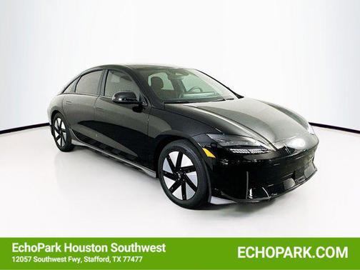 Onyx Black 2024 Hyundai IONIQ 6 SE