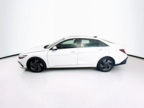 2025 Hyundai ELANTRA HEV Limited