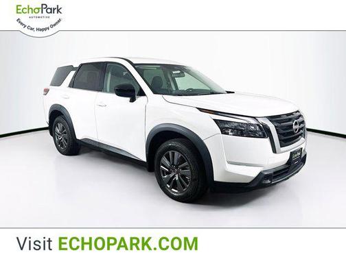 2024 Nissan Pathfinder S FWD