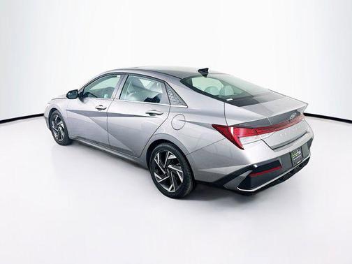 2025 Hyundai ELANTRA HEV Limited