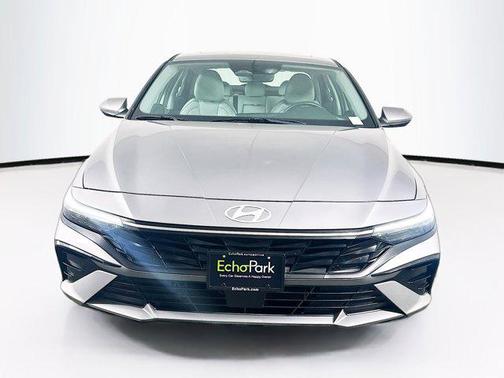 2025 Hyundai ELANTRA HEV Limited