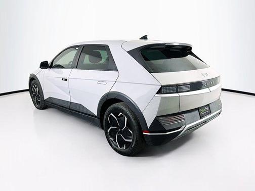 2023 Hyundai IONIQ 5 SE