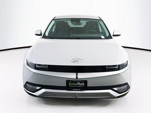 2023 Hyundai IONIQ 5 SE