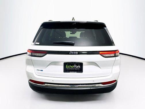 Bright White Clearcoat 2022 Jeep Grand Cherokee 4xe Base