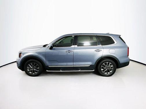 2023 Kia Telluride LX