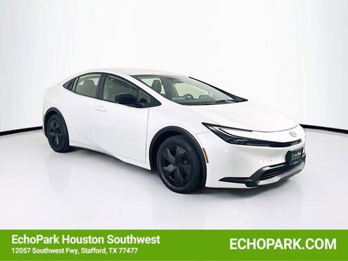 2023 Toyota Prius LE