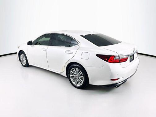 2016 Lexus ES 350 Base