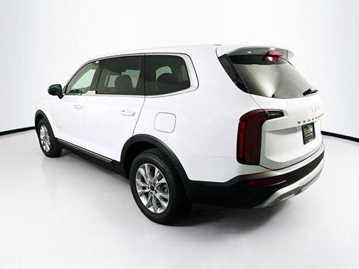 2022 Kia Telluride LX
