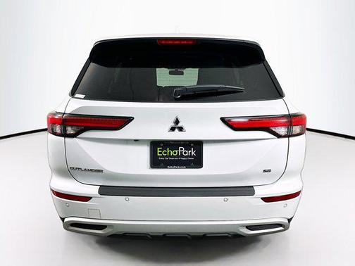 2024 Mitsubishi Outlander SE 2.5 2WD