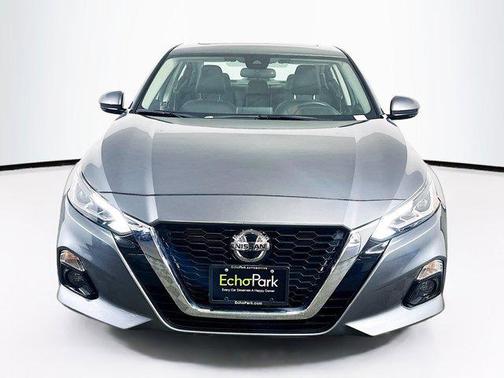 2022 Nissan Altima 2.5 SL