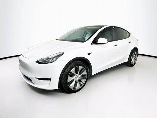 2022 Tesla Model Y Long Range Dual Motor All-Wheel Drive