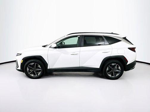 Serenity White Pearl 2025 Hyundai TUCSON SEL